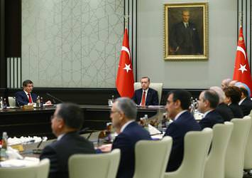 Kabine Külliye'de toplanıyor