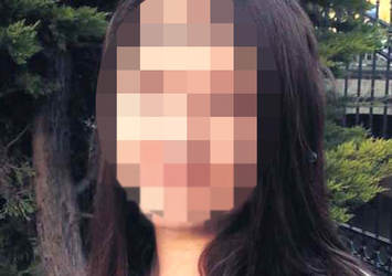 Genç kıza çıplak fotoğraf şantajı