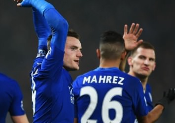 Leicester City futbolcularını bırakmıyor