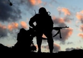 Çukurca'da 1 asker şehit oldu, 3 asker yaralandı