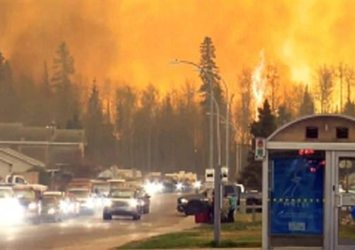 Kanada’da 100 bin kişi tahliye ediliyor