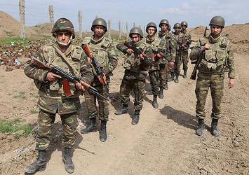 Azerbaycan ordusu sözleşmeli asker alıyor