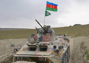 Azerbaycan: Her an saldırıya geçebiliriz!
