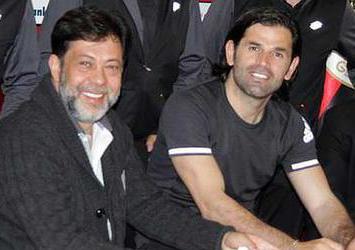 İbrahim Üzülmez 1 yıl daha Gençlerbirliği'nde