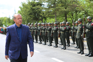 Cumhurbaşkanı Erdoğan 2. Ordu Komutanlığı'nda