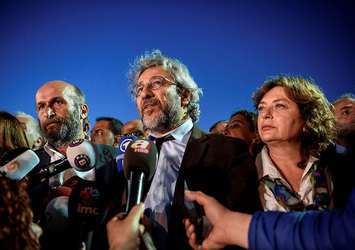 Can Dündar provokasyonunda 2 gözaltı