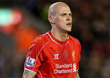 Kjaer’in yanına Skrtel geliyor