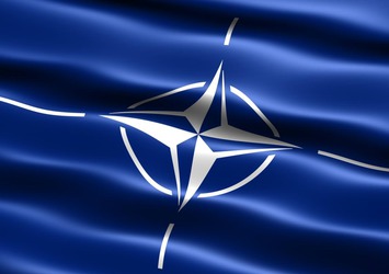 Afganistan'da 2 NATO askeri öldürüldü