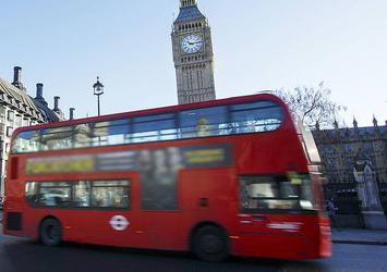 Londra otobüslerine 'Sübhanallah' ilanları