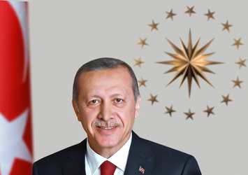 Model belli oldu: Partili Cumhurbaşkanı
