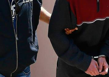 İzmir'deki terör saldırılarının faili yakalandı