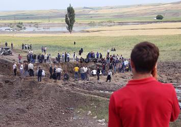 Diyarbakır'daki patlamada ölenlerin 3'ü köylü