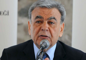 CHP'li Kocaoğlu gönlünde yatan başbakanı açıkladı