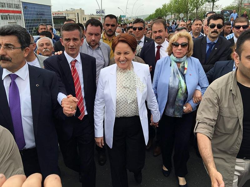 MHP'de kritik gün - 1