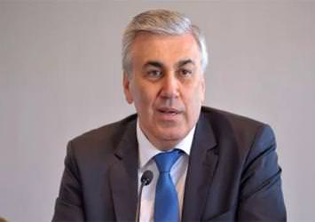 Mehmet Günal'dan 'kurultay' yorumu: Hukuksuz, gayrimeşru, artniyetli