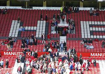Manchester United-Bournemouth maçında terör alarmı