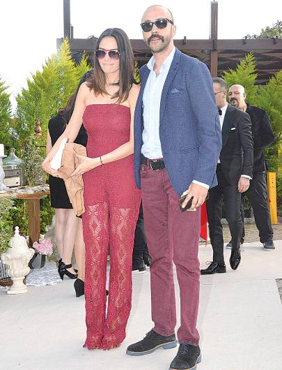 Kenan İmirzalıoğlu ve Sinem Kobal'ın düğününde neler yaşandı - 1