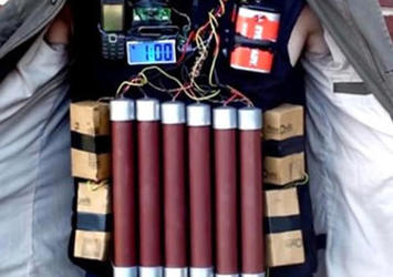 Şanlıurfa’da 2 canlı bomba yeleği bulundu