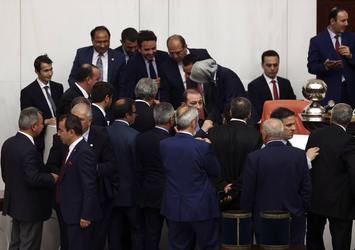 Şehitlerin değil PKK'nın tarafını tuttular