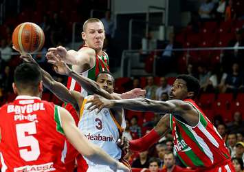 Galatasaray'a Karşıyaka şoku!