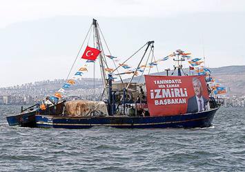 Binali Yıldırım'ın adaylığı İzmir'de sevinçle karşılandı