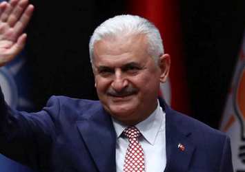 Köylüleri Binali Yıldırım'ı anlattı: Topraktan yol, pancardan araba yapardı