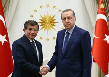 Cumhurbaşkanı Erdoğan Davutoğlu'nun istifasını kabul etti