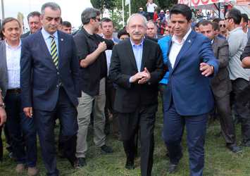 Kılıçdaroğlu er meydanında yuhalandı