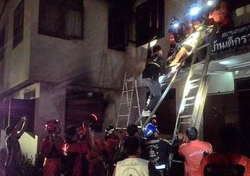 Tayland'da yatılı okulda yangın çıktı: 18 ölü