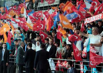 "Canlı bombanın hedefi AK Parti Kongresi'ydi"