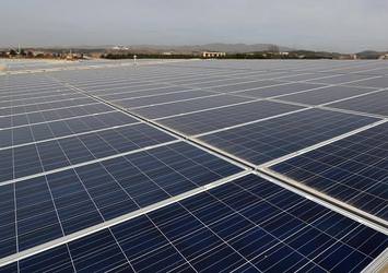 Çinliler Türkiye'de güneş enerjisine yatırım yapacak