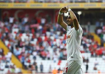 Galatasaray Emrah Başsan ile anlaştı