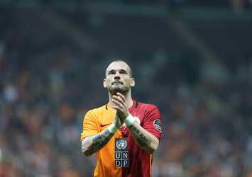 Sneijder milli takım kadrosundan çıkarıldı