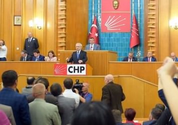 Küfürlü sloganı atanlar CHP Buca üyeleri çıktı
