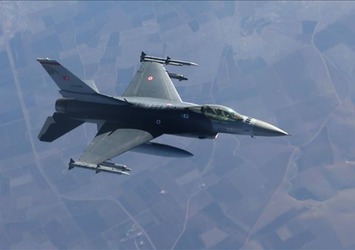 TSK: PKK'nın üst düzey yöneticisi ve 80 terörist öldürüldü