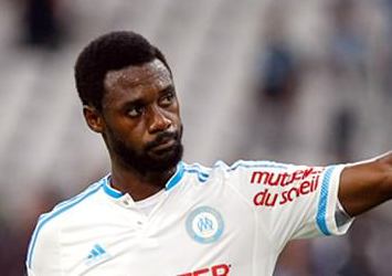 Beşiktaş Nkoulou ile masaya oturdu