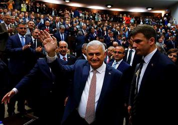 AK Parti teşkilatlarında bayrak değişimi