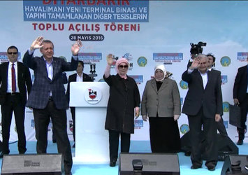 Cumhurbaşkanı Erdoğan Diyarbakır'da coşkuyla karşılandı