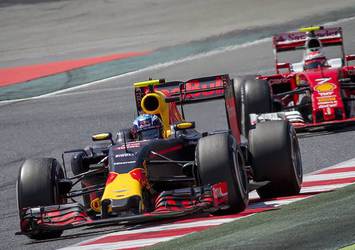 Monaco'da pole pozisyonu Ricciardo'nun