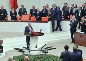 65. Hükümet TBMM'de güvenoyu aldı