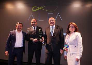 Renault'ya müşteri deneyimi alanında 2 ödül