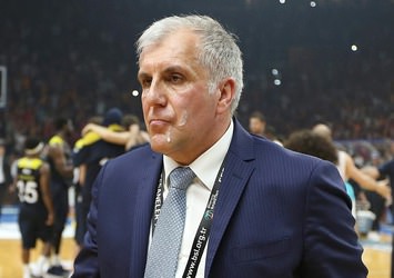 Obradovic'e tükürdüler