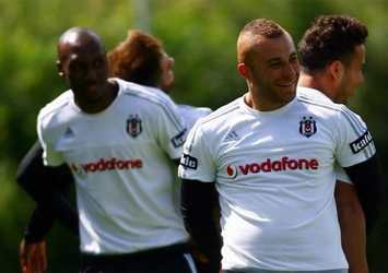 Gökhan Töre ve Atiba'ya İngiliz kancası