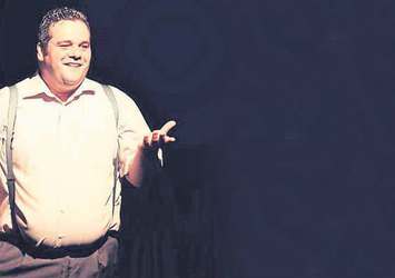 Cem Yılmaz'ın retweetlediği komedyen matematikçi çıktı