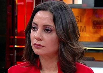 Aslı Aydıntaşbaş'tan skandal Fransa tweet'i
