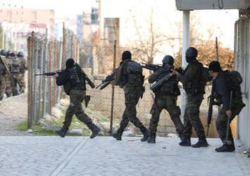 İdil'e sızmaya çalışan teröristlere büyük operasyon