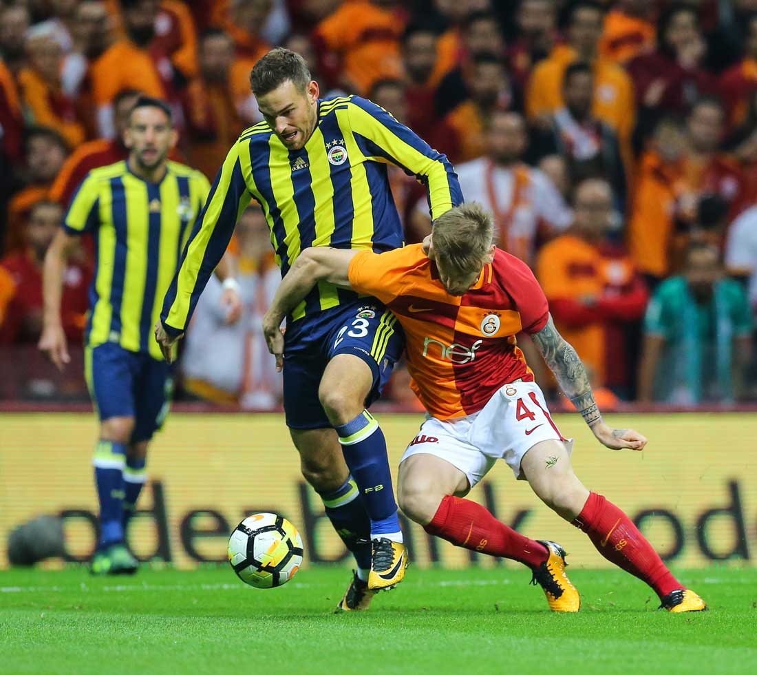 Galatasaray'da şok sakatlık! - 1
