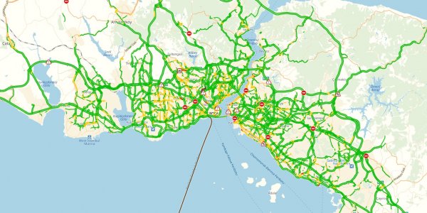 İstanbul'da yollar bomboş kaldı - 1