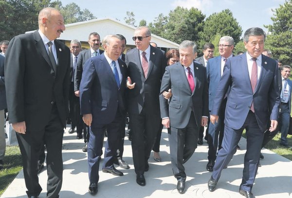 Erdoğan'dan Türk dünyası liderlerine ABD uyarısı - 2