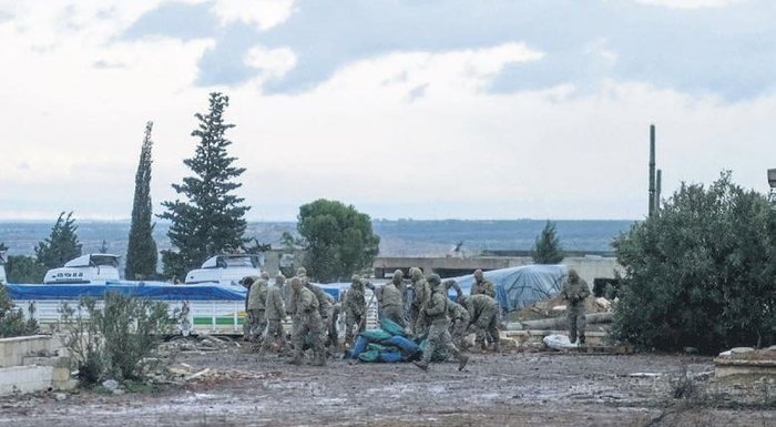 İdlib’de Mehmetçikten hilal kuşatması